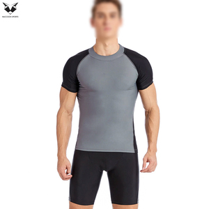 T-shirts de compression à manches courtes personnalisés MMA BJJ – Nouveauté du meilleur fournisseur – Qualité supérieure pour hommes – Vêtements d'entraînement fitness – Rashguard - Product Image 4