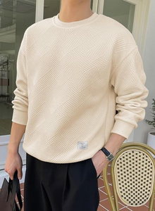 เสื้อสเวตเชิ้ตคอกลมผู้ชายแบบขายส่งปี 2026 สีพื้น แขนยาว ถักโครเชต์ สวมใส่สบาย ลายสก็อต สำหรับฤดูหนาว MOQ ต่ำ - Product Image 2