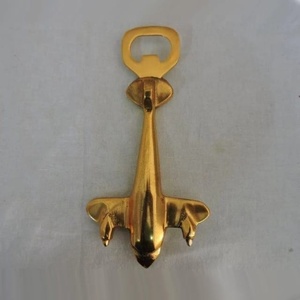 Abrebotellas de metal chapado en oro de la mejor calidad de tendencia superior al por mayor forma simple y fácil con abridores hechos a mano de diseño de lujo - Product Image 2