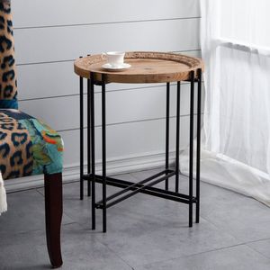 Mesa auxiliar urbana con superficie de madera y estructura de hierro, diseñada para hogares urbanos con un estilo industrial de hierro y madera. - Product Image 2
