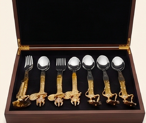 Vintage <b>Gold</b>-Plated Flatware Set With <b>Ornate</b> Handles <b>Mirror</b> Polished Spoons And Forks For Wedding Dinnerware Use - Product Image 6