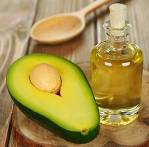 Huile de support d'avocat de haute qualité, huile d'avocat vierge pressée à froid OEM pour formules cosmétiques, soins de la peau, soins capillaires et massages spa - Product Image 2