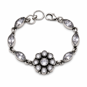 Nouvelle Collection Bracelet ethnique plaqué argent oxydé avec perles florales et zircone cubique taille ronde pour grossistes de bijoux féminins - Product Image 1