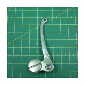 Vis de plaque extérieure pour machine à coudre domestique HA-1-56, pour point de levier rond HA1 - Product Image 1