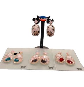 Vente en gros de boucles d'oreilles glamour avec un style contemporain pour les looks de mariage AD Stone Inlay Parfait pour les vêtements ethniques et modernes - Product Image 2