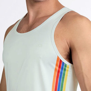 Débardeur de basketball personnalisé léger d'été pour homme, coupe longue, streetwear, col rond, coupe régulière, coupe musculaire - Product Image 4