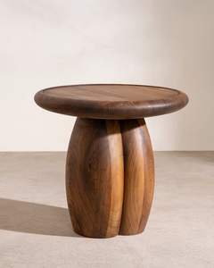 Table d'appoint en bois multi-usages, idéale pour les coins lecture, les salons et les chambres. - Product Image 1