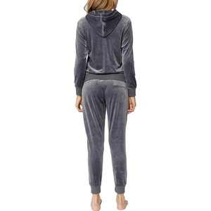 Ensemble de survêtement 2 pièces en velours côtelé pour femme, personnalisé par le fabricant, comprenant un sweat à capuche zippé délavé et un pantalon de jogging - Product Image 5