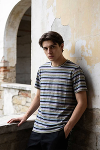 Camiseta '' SOSH 4 '' para Hombre, Diseño a Rayas - Product Image 2