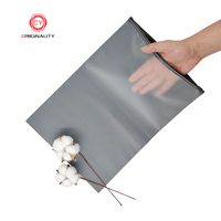 Sacs d'emballage pour vêtements 9x12 pouces, sacs en plastique à fermeture éclair givrés personnalisés pour vêtements, sac pour t-shirt