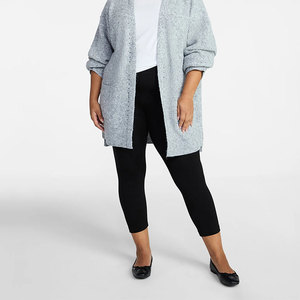 Ropa Deportiva para Mujer para Uso en Exteriores, Capri, Servicio OEM, Diseño de Capri para Mujer, Hecho en Pakistán - Product Image 6