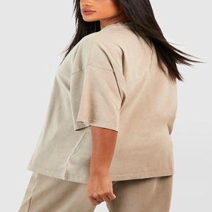 Camiseta de punto de algodón Unisex, estampado informal, decoración bordada, hombro caído, ajuste holgado, transpirable para hombres y mujeres - Product Image 6