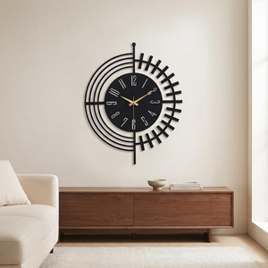 Reloj de Pared Moderno de Metal, Diseño de Engranaje Semicircular, Esfera con Números Romanos, Reloj Decorativo Contemporáneo, Decoración de Pared de Lujo para el Hogar - Product Image 1