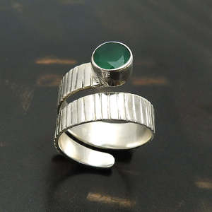 Round Cut Spinner Green Onyx Gemstone Jewelry Best Quality Handmade <b>925</b> Sterling <b>Silver</b> Stamped Bohemian Jewelry At Lowest Price - Product Image 5