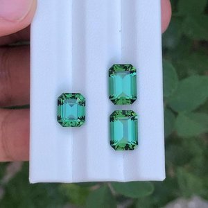 Hermoso Conjunto de Turmalina Verde Menta Natural, Gemas Sueltas a Juego, Certificadas por Terceros, para Joyería y Colección - Product Image 1