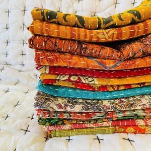 Serviettes Kantha personnalisées en coton pur, multicolores, pour dîner, réutilisables, vente en gros toute saison - Product Image 1