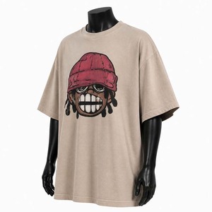 T-shirt surdimensionné pour homme avec imprimé dessin animé, motif bonnet rouge et sourire, style streetwear, manches courtes, col rond, 100 % coton jersey, coupe ajustée - Product Image 3