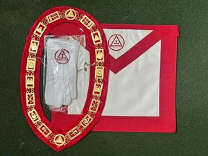 Conjunto de Regalia Masónica del Arco Real – Mandil de Capítulo, Collar de Cadena, Guantes y Estuche de Transporte – Kit Masónico para Sacerdote Superior/Excelente Compañero - Product Image 2