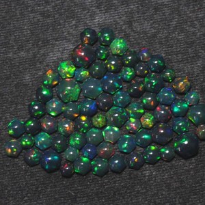 Opale noire fumée traitée, opale multicolore à facettes hexagonales, pierre précieuse naturelle, cabochon d'opale, pierre d'opale pour le bricolage HASNAIN GEMS - Product Image 6