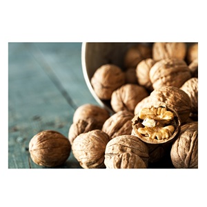 Best Quality Raw Dried Walnut <b>Kernel</b> Fresh Stock Bulk Wholesale Exports - Product Image 3