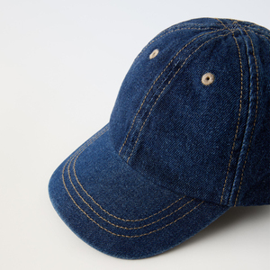 Casquette de baseball en denim 6 panneaux ajustée unisexe, chapeau décontracté avec logo brodé sur le pan droit, en coton lavé, couleur unie, taille adulte 58-60CM - Product Image 3