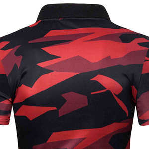 Polo de Manga Corta para Hombre, Camuflaje Rojo y Negro, Deportivo, de Secado Rápido, Tejido 100% Poliéster, Corte Regular - Product Image 4