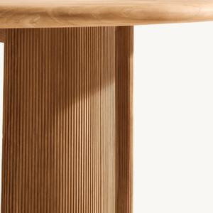 Table ronde d'extérieur pour restaurant, en promotion, avec pieds robustes en teck sélectionné et un design moderne et épuré. - Product Image 4