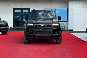 Prêt à être expédié – Toyota Prado Adventure Hybride 2025 – Toutes options – Titre propre – Occasion - Product Image 6