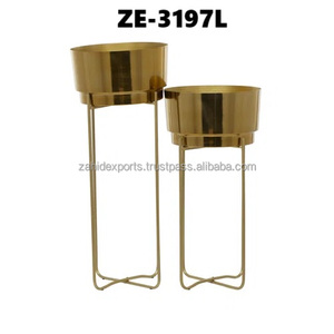 Factory Direct Handmade Eco-Friendly Modern <b>Square</b> Metal Flower Vase for Floor Use Luxury Golden Iron Zahid Exports Competitive - Product Image 3