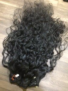Extensions de cheveux humains naturels indiens bouclés profonds de 28 pouces, qualité 12A, cheveux vierges Remy, donneur unique - Product Image 2