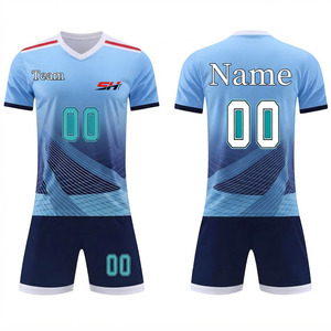 Uniforme de football pour hommes de qualité supérieure avec graphismes par sublimation, épaules tombantes, coupe confortable, polyester, prix bas - Product Image 1