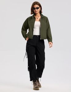 Chaqueta Bomber Verde Oliva Personalizada para Mujer, Cuello Alto, Cierre de Botones y Cremallera, Chaqueta Bomber Informal, Venta al Por Mayor OEM - Product Image 2