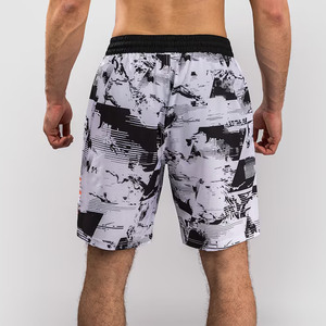 Shorts d'entraînement de boxe personnalisables pour hommes en polyester/coton, durables, extensibles, séchage rapide, respirants, légers et anti-rétrécissement - Product Image 3