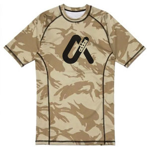 Camisetas de Compresión con Protección UV de Manga Corta, Diseño Personalizado de la Mejor Calidad, con Logotipo Frontal - Product Image 1