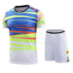 Uniforme de Tenis de Estilo Moderno en Material Elástico y Duradero, Apto para Clubes, Equipos y Deportes al Aire Libre - Product Image 3