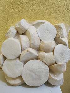 Trozos de Taro Congelados IQF, Cubos de Taro Entero, Tubérculo Blanco, Vegetal, Envasado al Vacío, Grado Mayorista, 500 kg, Giang Vietnam, 24 Meses - Product Image 2
