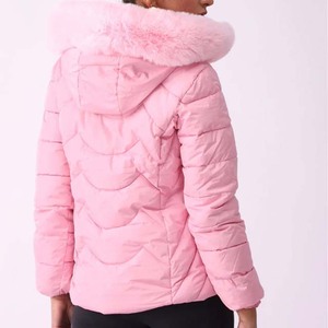 Nouvelle conception, prix abordable, vestes matelassées pour femmes, logo personnalisé, capuche en fourrure, fermeture éclair intégrale, imperméable, coupe-vent, automne - Product Image 2