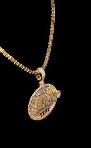Colgante de Lujo Personalizado Estilo Hip Hop con Incrustaciones de Moissanita VVS Certificada, Plata 925, Nombre Personalizado, Diseño Circular Bicolor para Hombre - Product Image 6