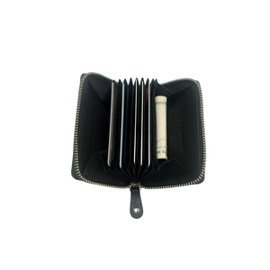 Étui à cartes en cuir de chèvre noir et jaune WI 058 - Fabrication artisanale de qualité supérieure, finition durable, design pratique pour un usage quotidien - Product Image 2