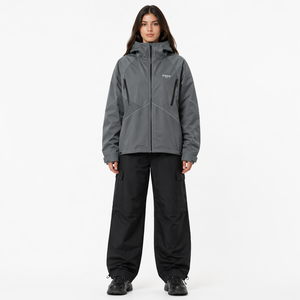 Chaqueta con capucha y ribetes reflectantes personalizados, cortavientos de nailon gris, impermeable, estilo urbano Y2K, fabricante OEM, chaquetas para hombre de EE. UU. - Product Image 1