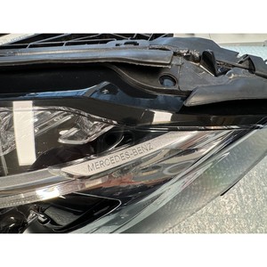 ไฟหน้ามือสอง C-class ด้านซ้าย A2059067902 - Product Image 2