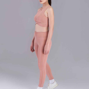 Fabricant sur mesure : leggings de yoga pour femmes en spandex/nylon/polyester, fabriqués sur mesure, avec des prix directs d'usine pour le marché. - Product Image 4