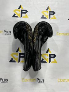 Gants de boxe de compétition Fairtex Glory en cuir noir premium, sangle réglable, durables, confortables, pour le punching et le sparring. - Product Image 6