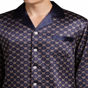 Ensemble de pyjama en satin personnalisé pour homme, manches longues, boutonné, vêtements de nuit de luxe, tissu satin de qualité supérieure pour homme - Product Image 4