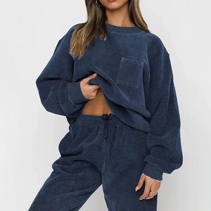 Conjunto Deportivo de Dos Piezas para Mujer, Color Sólido, para Invierno, 360GSM, para Correr, Ropa Deportiva para Exteriores, Bordado, 100% Algodón - Product Image 4