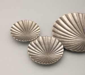 Timeless Elegance Modern Round Gold Plated <b>Decorative</b> Tray Abstract Pattern Wall Art <b>Decorative</b> <b>Accent</b> Piece - Product Image 2
