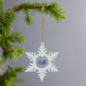Adorno Navideño Colgante con Forma de Copo de Nieve Blanco y Azul |   Decoración Navideña Metálica para Árbol de Navidad y Decoración Festiva para el Hogar - Product Image 6