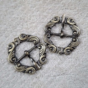 buckle <b>Decorative</b> Pattern <b>Retro</b> Zinc Alloy Clothing MEDIEVAL Belt Buckle Ornate Brass Buckle 16th-17th century TT-7921 M - Product Image 2