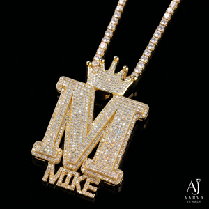 Collier personnalisé avec pendentif initiale en forme de couronne, en moissanite et perle d'eau douce, plaqué or, style hip-hop, pour homme, idéal pour les fêtes - Product Image 5