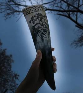 Vaso Artesanal de Cuerno de Búfalo, Calidad Superior, Diseño Único, Tradicional, Antiguo, Escandinavo, Vikingo, Coleccionable, Regalo - Product Image 3